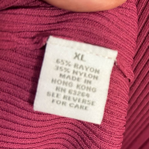 Dressbarn Fuchsia Ribbed Tank Top - Picture 4 of 4